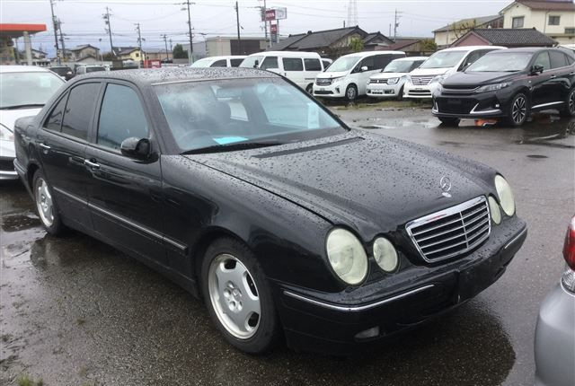 Mercedes W210 E320 avangarde