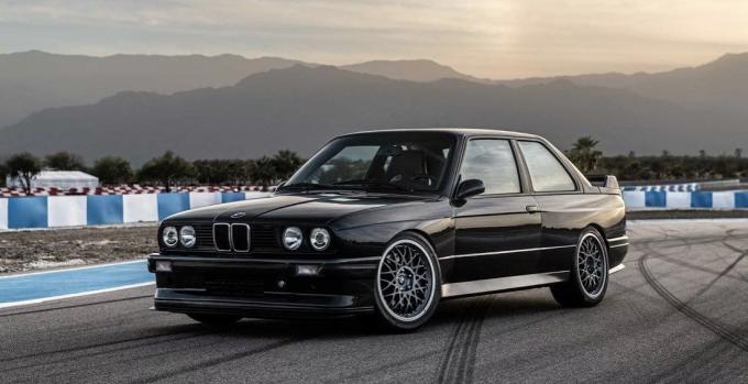 Кузовные Запчасти bmw m3 e30 (бмв м3 е30)