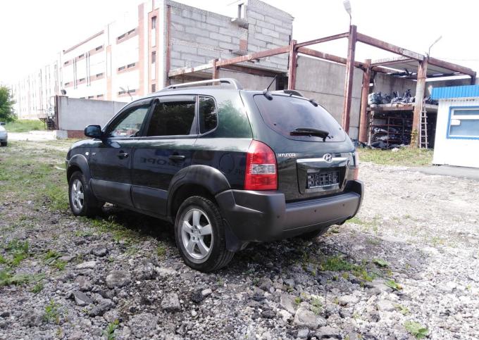 Hyundai Tucson 2008г 2.0l АКПП в разборе