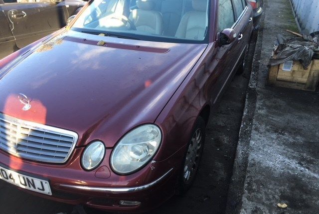 Автомобиль в разборе: Mercedes E W211 2002-2009