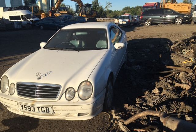 Разобран на запчасти Mercedes CLK W208 1997-2002