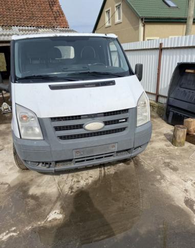 Запчасти на ford transit бу