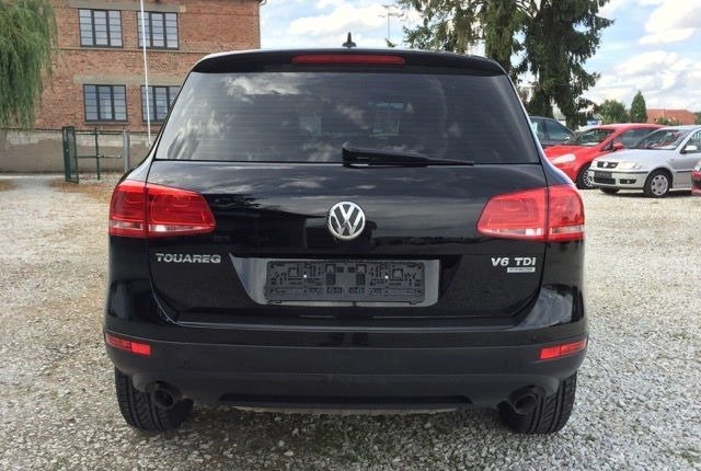 Volkswagen Touareg 2011г, на запчасти