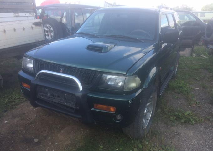 Mitsubishi pajero sport 2,5td 2004г. По запчастям