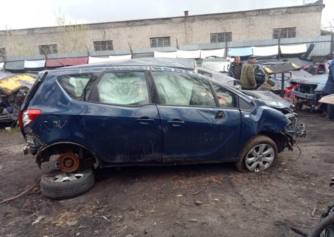 Авто разборка Опель Мерива 2.Opel Meriva 2.2011г