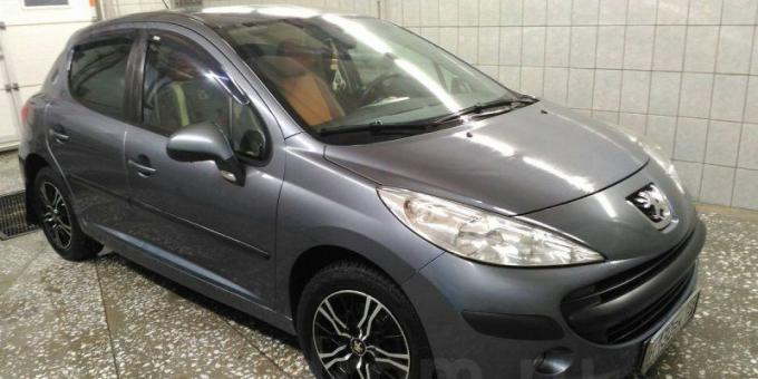 Peugeot 207