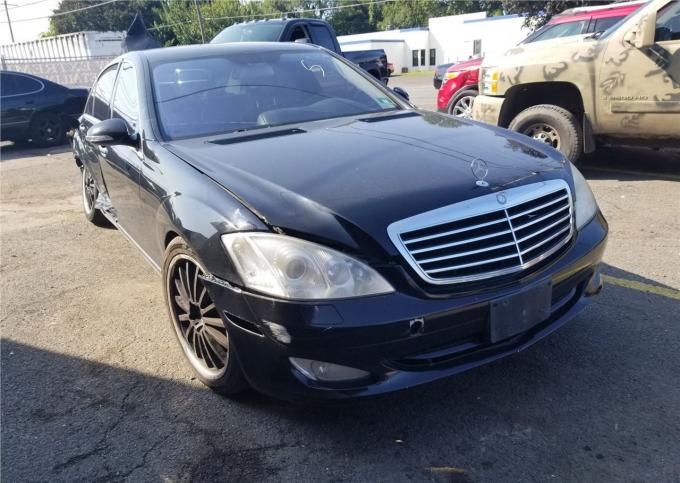 Разобран на запчасти Mercedes S W221 2005-2013