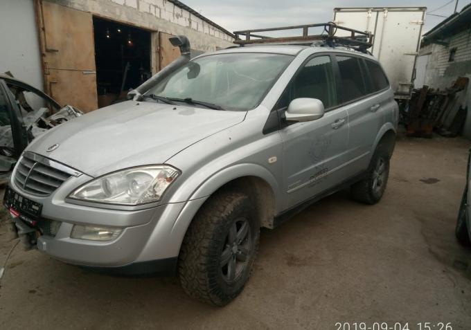 Разбор Ssangyong Kyron 2010 год серебристый