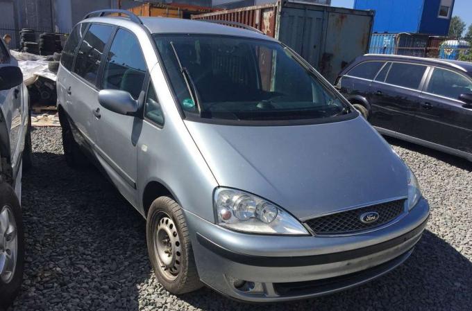 Ford Galaxy 2006 г По частям