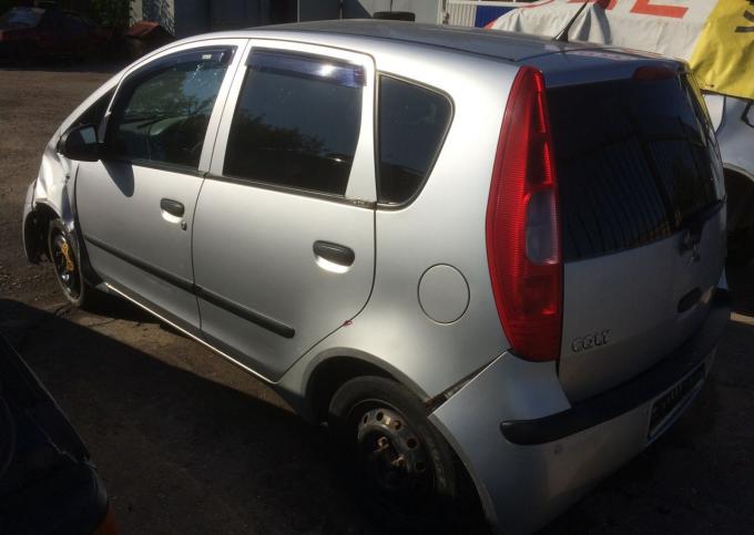 Запчасти на Mitsubishi Colt 1,3i 2007г