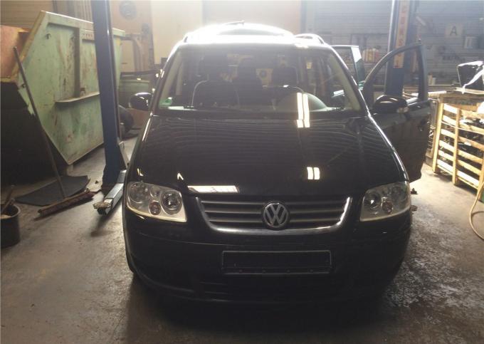 Автомобиль в разборе: Volkswagen Touran 2003-2006