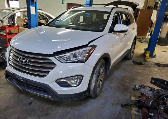 Разбор на запчасти Hyundai Santa Fe