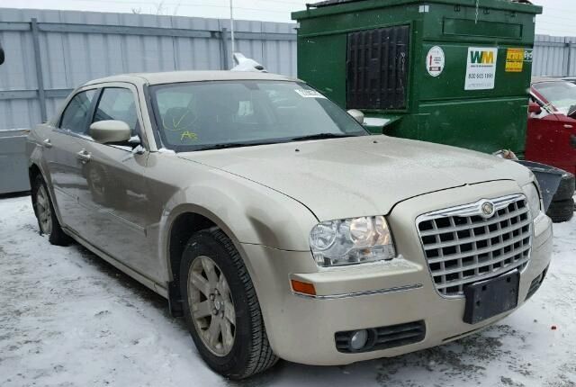 Разбор на запчасти Chrysler 300C