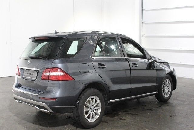 Mercedes-Benz ML W166 2013 г, на запчасти