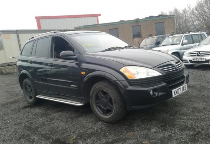 В разборе SsangYong Kyron D20DT АКПП