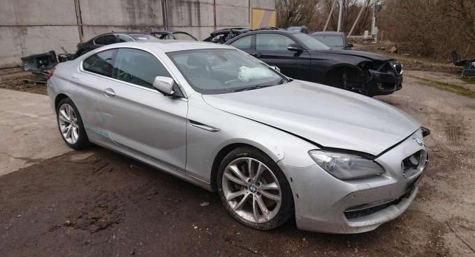 Bmw F13 650I N63 4.4 2013 г по запчастям