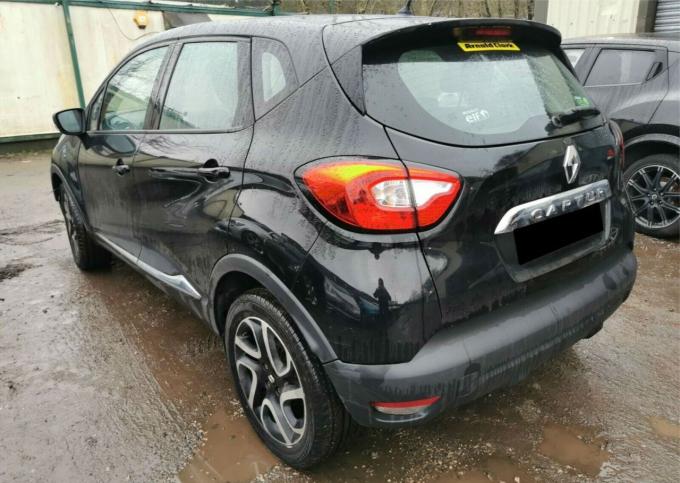 Renault Captur 1,5л 2014 на запчасти