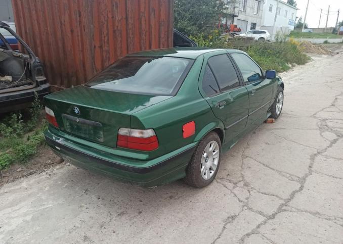 Разбор BMW 316i (E36) 1.6 МКПП