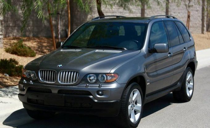 Автомобиль на запчасти BMW X5 2004 E53 M54B30