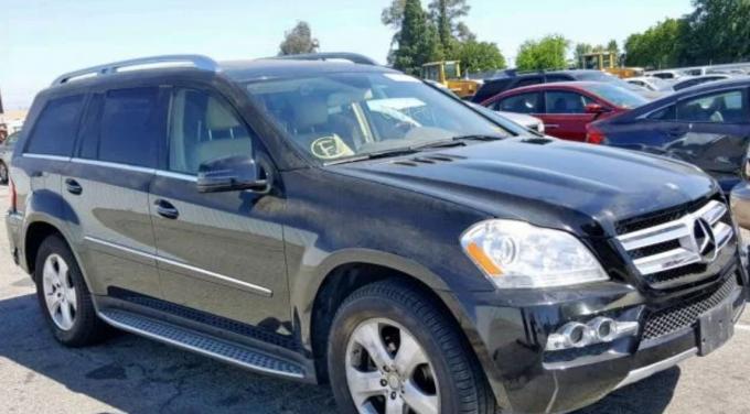 Разбор Mercedes GL X164 2006 Машинокомплект