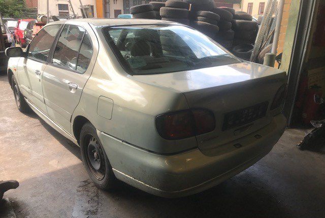 Разбор на запчасти Nissan Primera P11 1999-2002