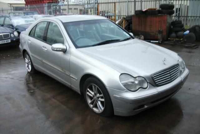 Разбор на запчасти Mercedes C W203