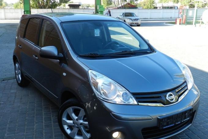 Разбор Ниссан Ноут Nissan Note рестайл. 2011