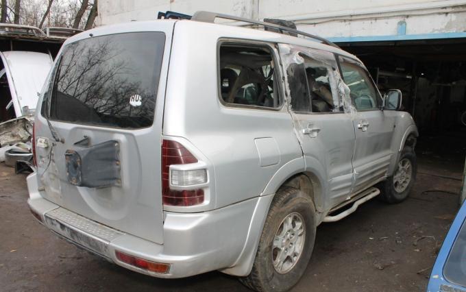 Разбор Mitsubishi Pajero 3 2002 Г.В. 3,2 АКПП