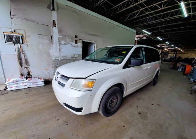 Разбор на запчасти Dodge Caravan 2008