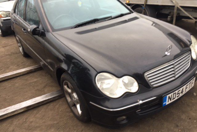 Разобран на запчасти Mercedes C W203 2000-2007