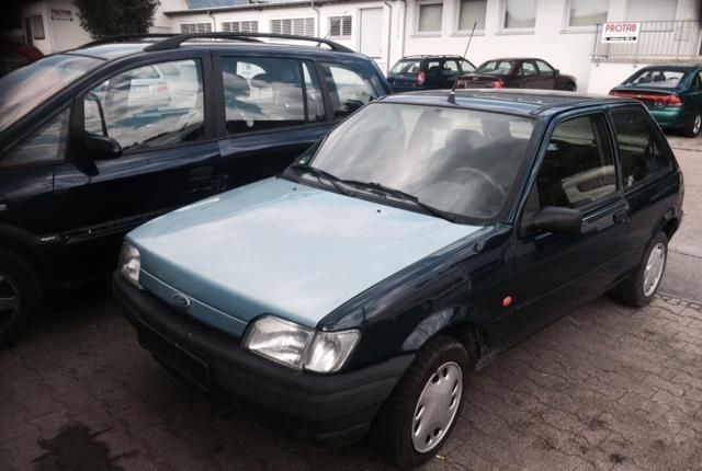 Разбор на запчасти Ford Fiesta 1989-1995