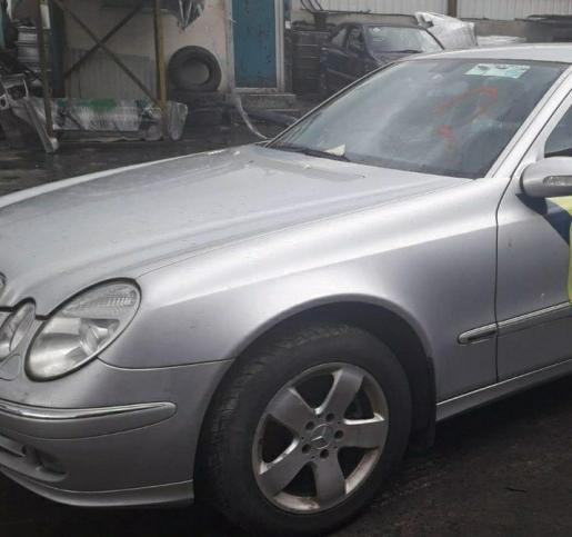 Авторазбор Mercedes W211 2005