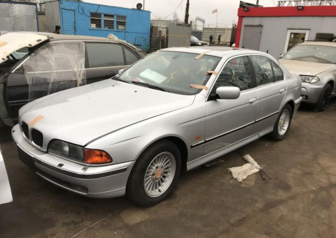 Разбор BMW 5 e39 528i m52b28TU