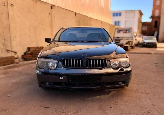 В разборе Bmw e65 735 2003