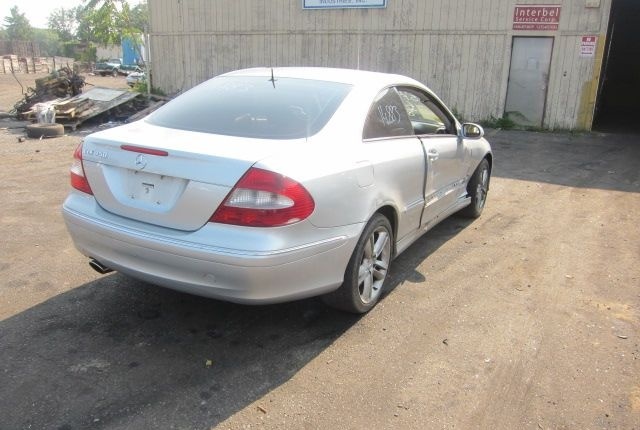 Разобран на запчасти Mercedes CLK W209 2002-2009