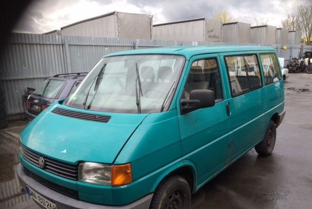 Разбор на запчасти Volkswagen Transporter 4 1991-2