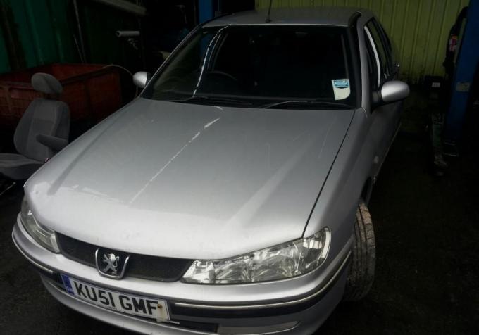 Разбор на запчасти Peugeot 406