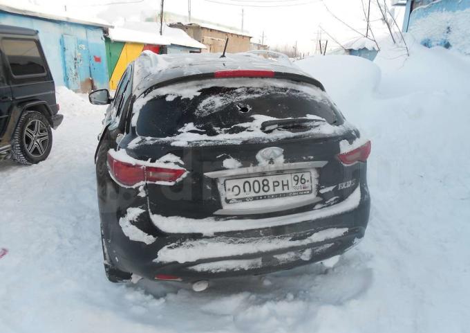 Infiniti FX37 2010 в разбор