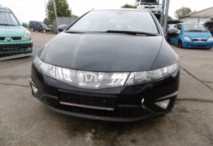 Honda Civic viii 2007г. на запчасти