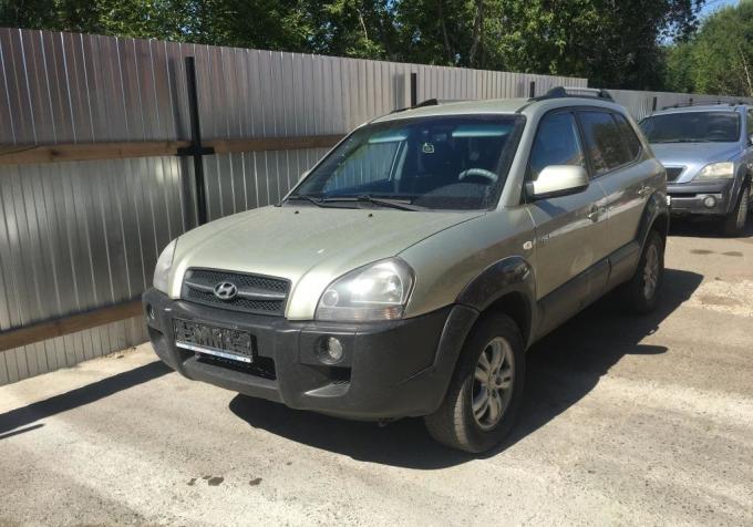 Разбор по запчастям Hyundai Tucson 2005 2.0 A/T