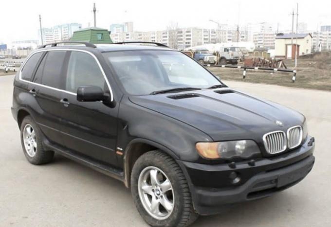 Разбор BMW X5 E53 3.0i по запчастям