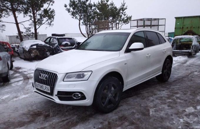 Audi Q5 2012 г на запчасти