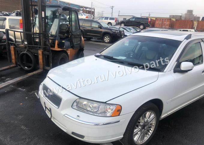 Volvo V70 2007г Япония 2.5Т AWD пробег 55 в разбор