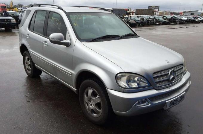 Mercedes W163 ML 320 M112 3.2 2002 г на запчасти