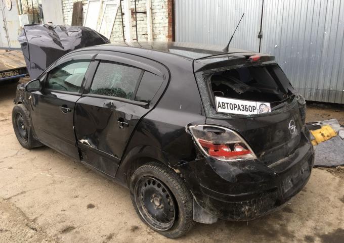 Opel Astra H по запчастям