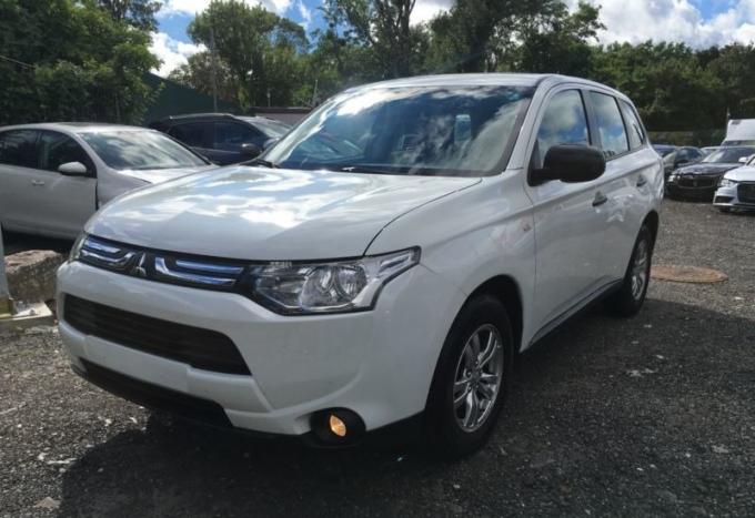 Mitsubishi Outlander 2013г, на запчасти