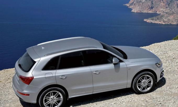 Audi Q5 8R 2008 - 2012 в разборе на запчасти