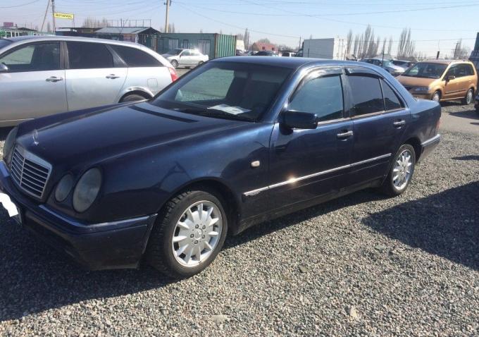 Разбор Мерседес Е В210 Mercedes E W210 седан 1997