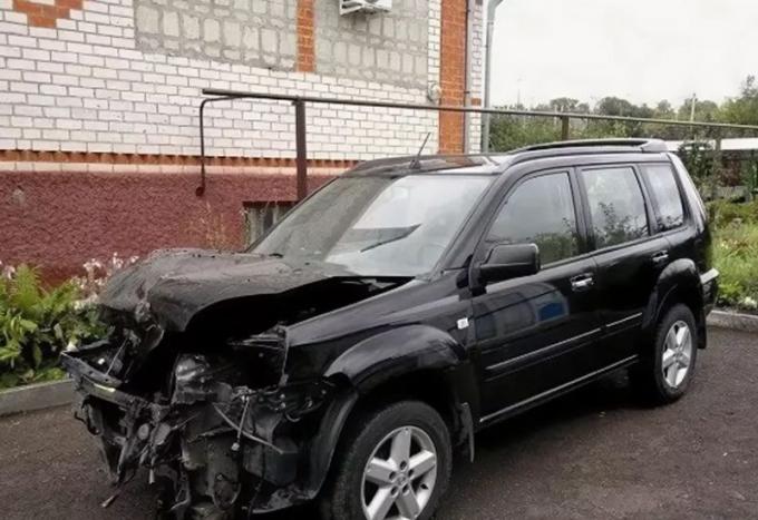 Nissan X-trail T30 2L после дтп