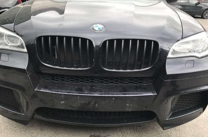 Bmw X5M E70 2011 г на запчасти